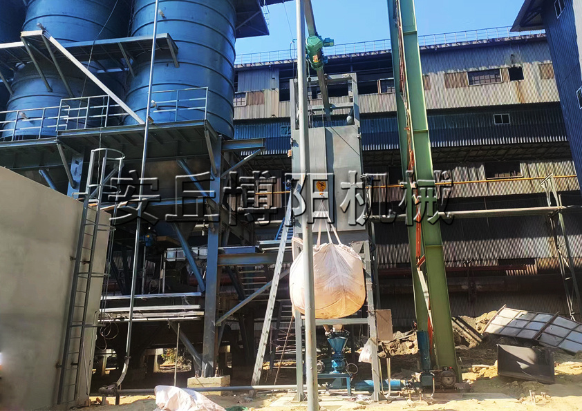 安丘博陽機械生產(chǎn)的礦渣粉噸包拆包機具體優(yōu)勢有哪些？