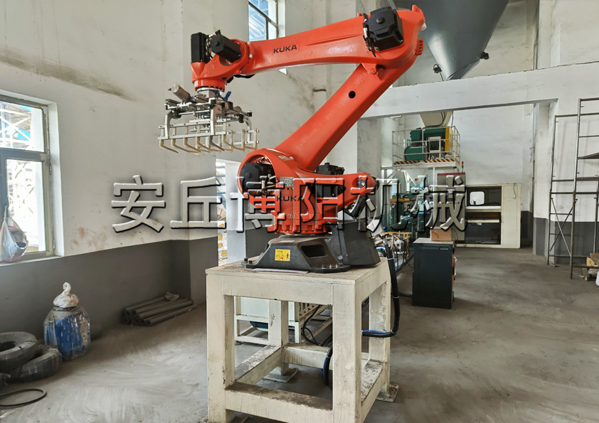 安丘博陽(yáng)機(jī)械袋裝粉料全自動(dòng)碼垛機(jī)有哪些自身優(yōu)勢(shì)？